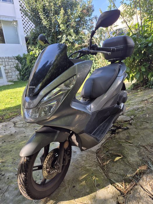 Honda PCX 125 – 2016 | Excelente estado | Revisão feita