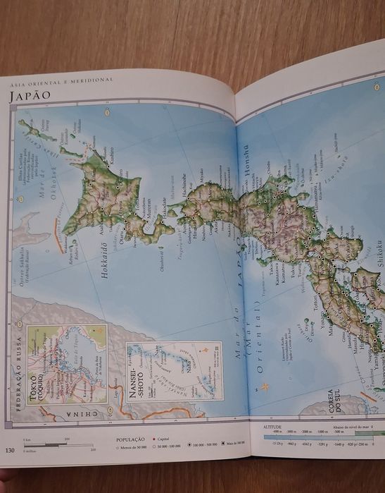 Livro Atlas Geográfico Dorling Kindersley