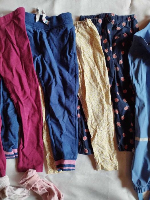Набір дитячого одягу для дівчинки 86-98, штани, легінси, носочки