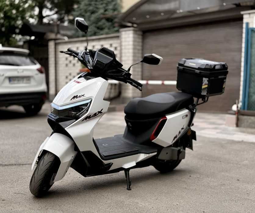 Garow L850 2999W-72V-48Ah LifePo4 Електро скутер Велоскутер 2026 чорний