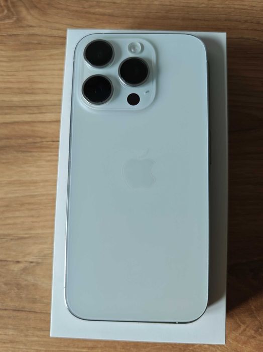 iPhone 15 pro 128GB Biały