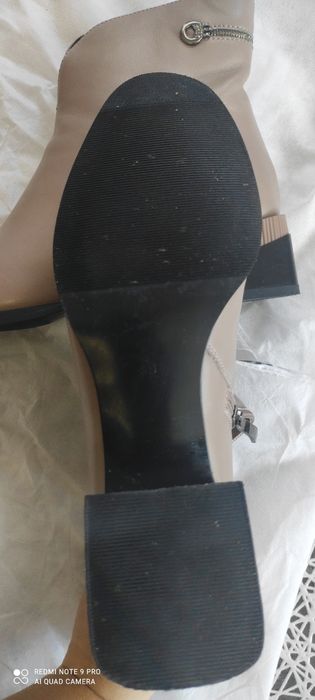 Жіночі черевики весна-осінь