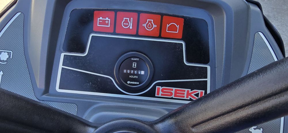 Trator Corta Relva ISEKI SXG216 Motor Diesel Hidrostático