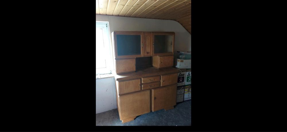 Kredens kuchenny Sosna