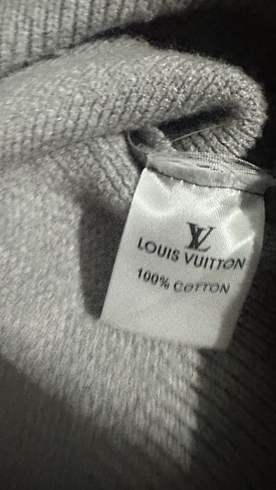 Sweter Louis Vuitton