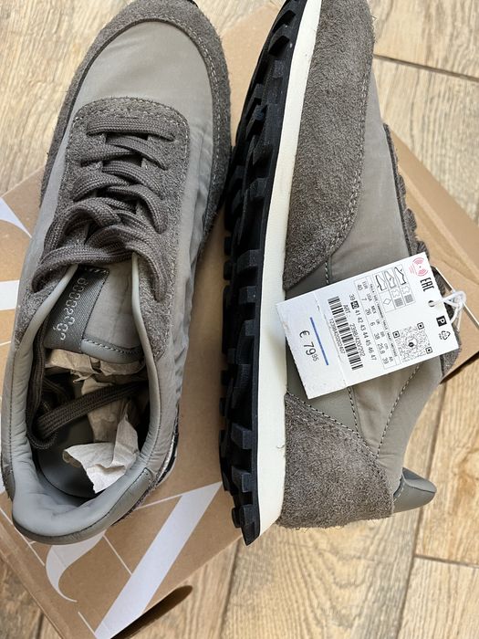 Нові Кросівки ZARA