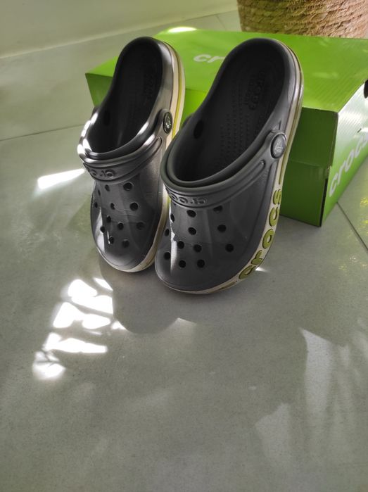 Klapki Crocs rozmiar 29, C12