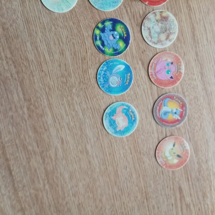 99. Pokemon 17 sztuk