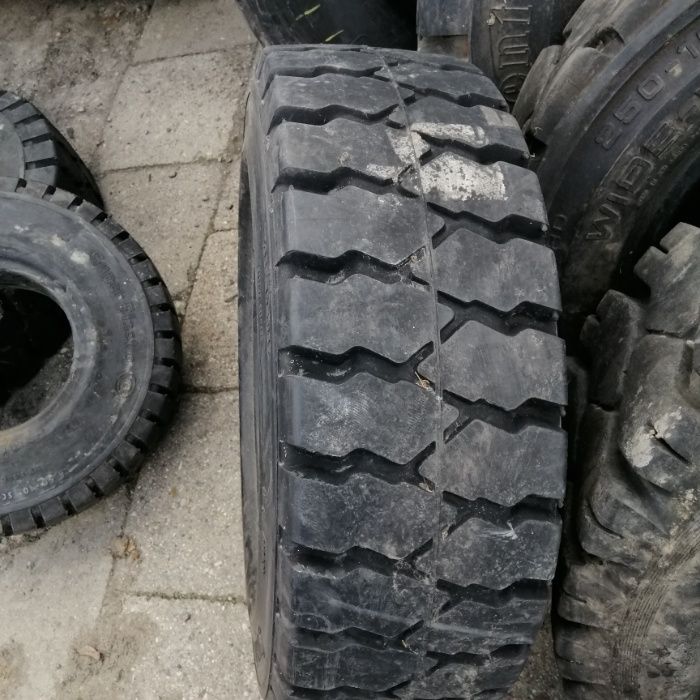 Opona 28x9-10 28x9R10 Continental FULLGUMA Pełna
