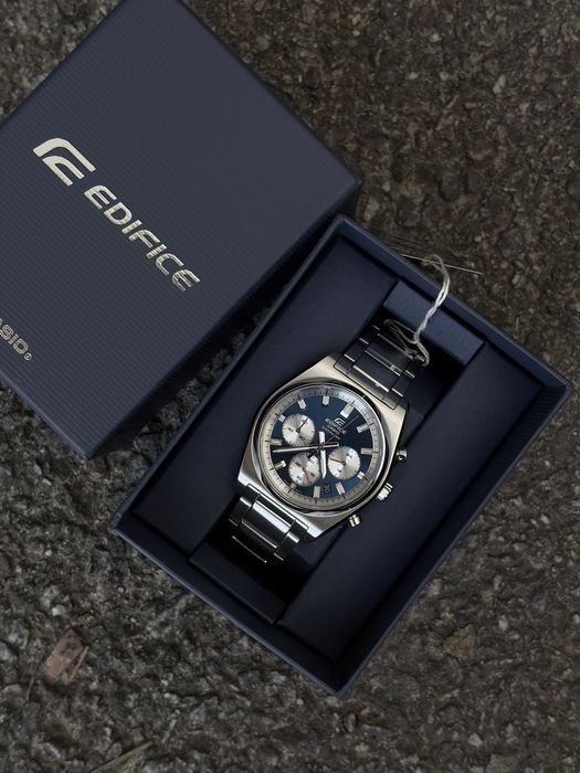 Чоловічий годинник CASIO EDIFICE EFB-730D-2AV.