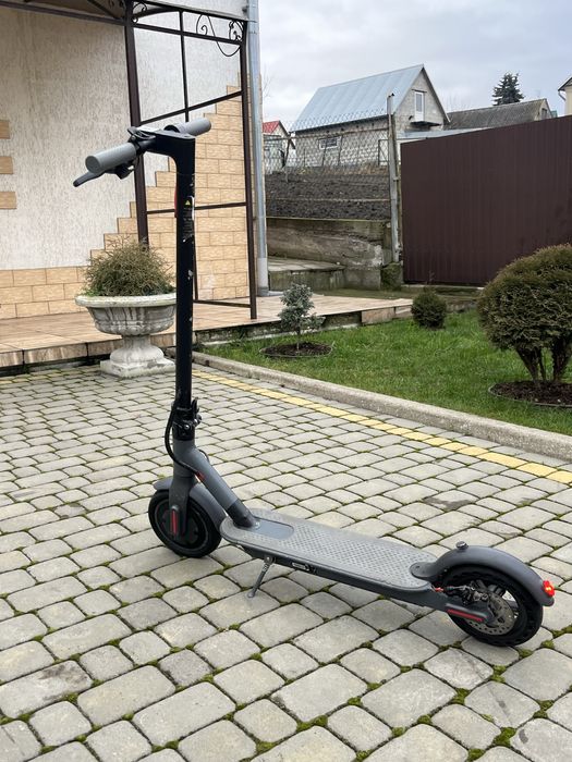 Срочно Xiaomi Mi Pro 2 Electric Scooter