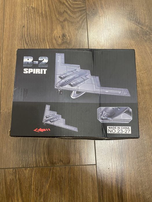 Модель літака МРІЯ АН - 225 / Винищувач F 16 / F22 / F35 / B2 spirit