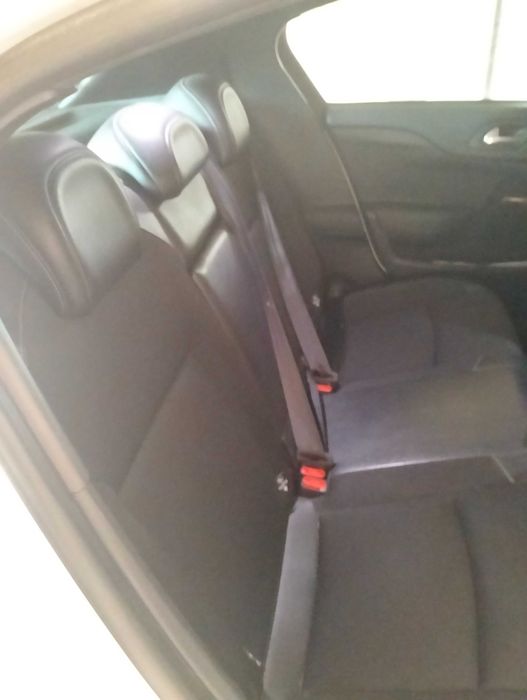 Citroën DS4 1.6 HDi (Dezembro 2014) – PARA PEÇAS