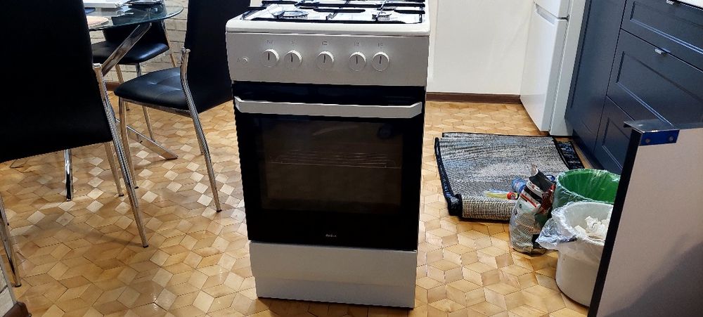 Kuchenka gazowa Amica.