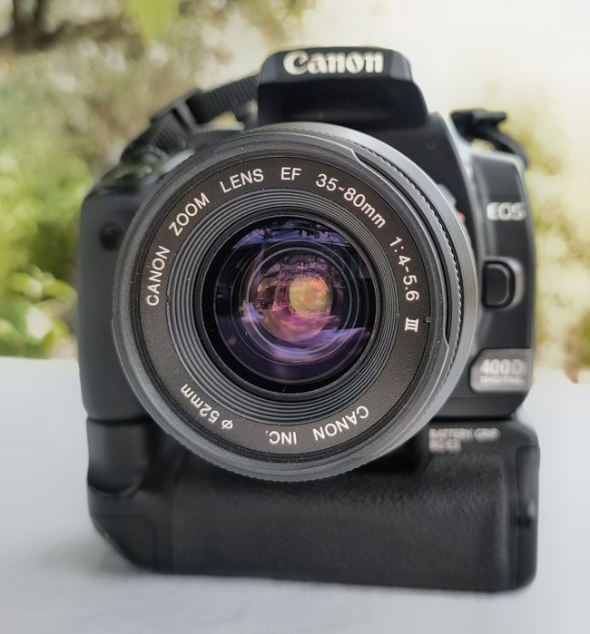 Câmera Cânon 400D + Lente 35-80 + Grip 2 baterias+cartão 1gb