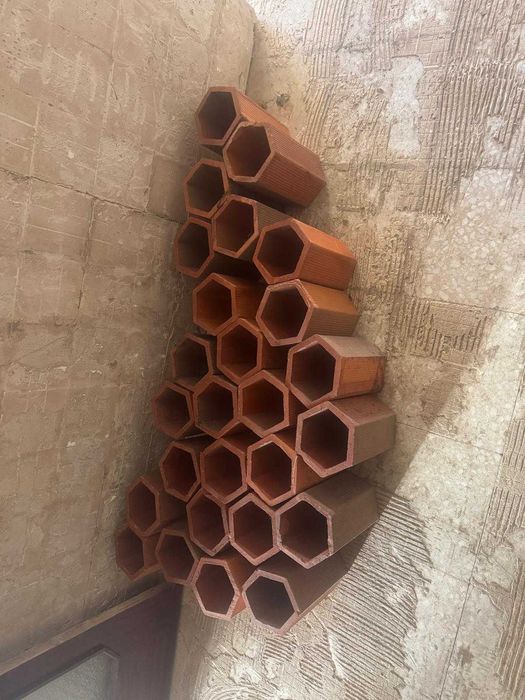 Garrafeira em tijolo cerâmico