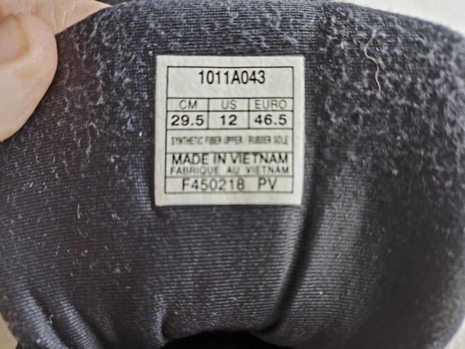 Buty Asics Nimbus 20  Lite Showr. 46.5