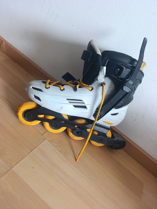 Par de patins usados