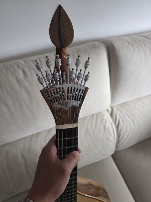 Guitarra Portuguesa Coimbra meio-luxo