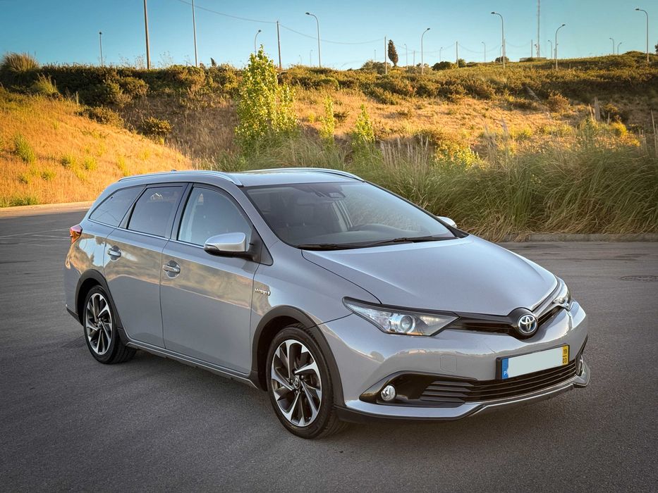 Toyota Auris Touring Sports 1.8 Hybrid 136cv Freestyle Nacional  2019
