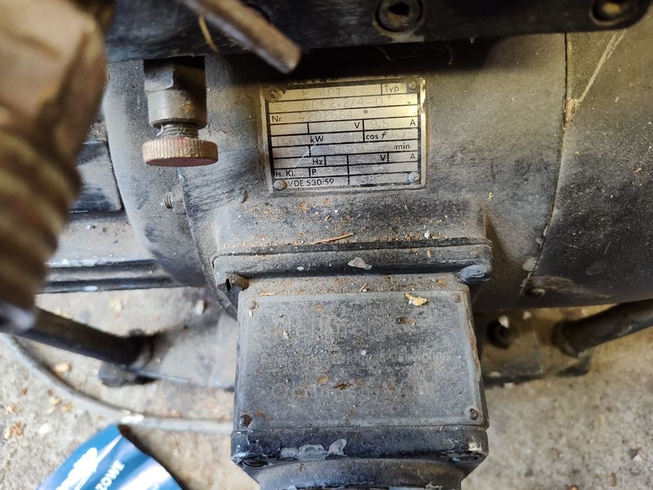 Mały Kompresor dekarski