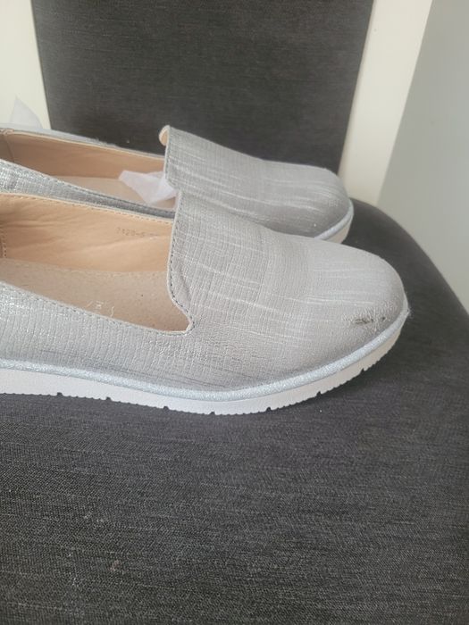 Buty nowe srebne Balada 39