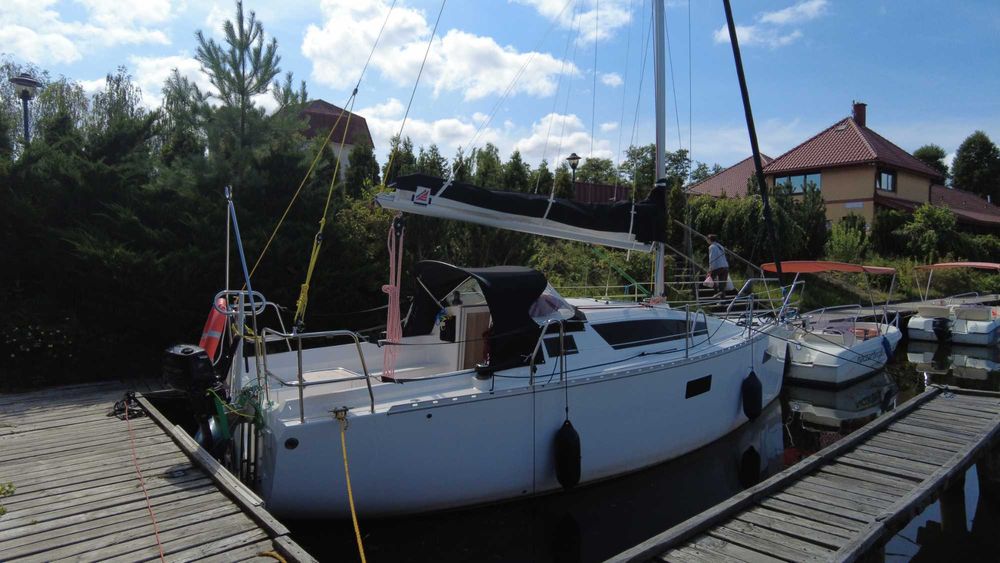 Baltica 27 – czarter jachtu żaglowego Mazury Giżycko