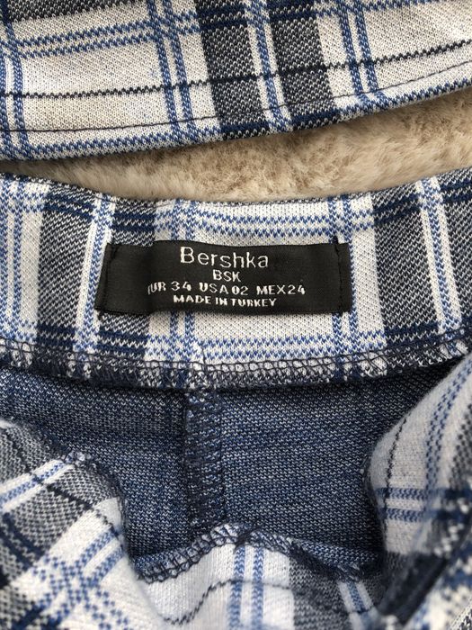 Komplet spodenki + top Bershka Xs/34