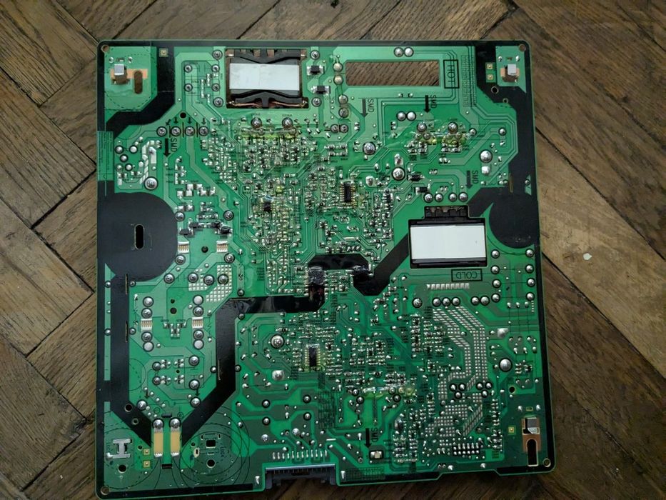 Телевізор Samsung UE 55NU 7179 UXZG (Плати на запчастини)