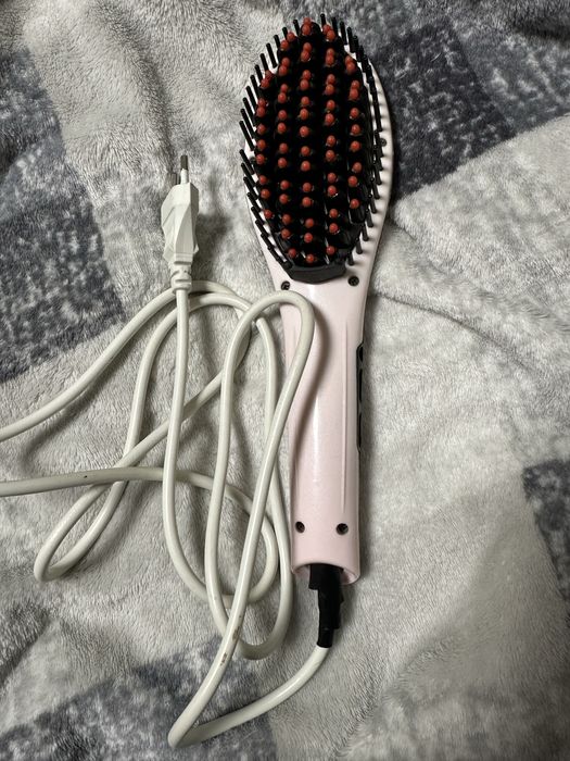 Випрямляч для волосся