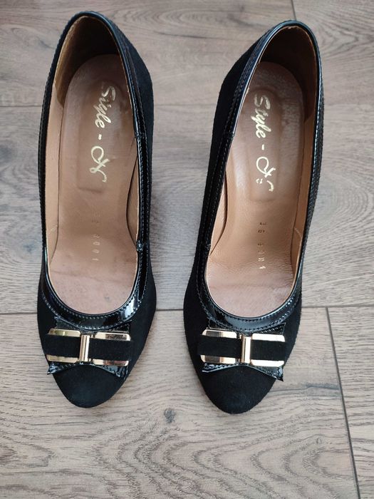 Туфлі на підборах