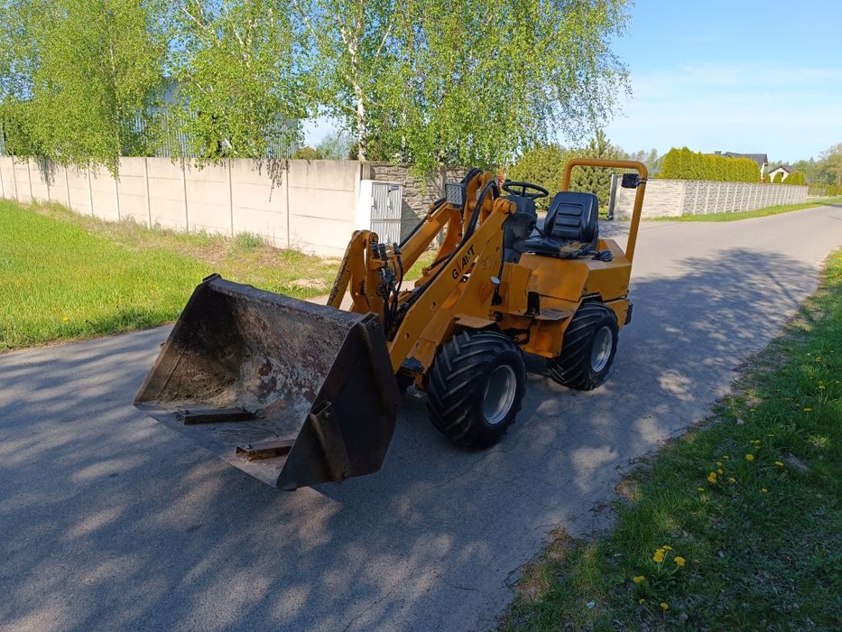 Ładowarka Giant D26/S