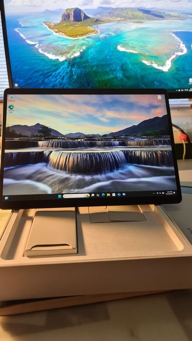 Microsoft Surface pro X