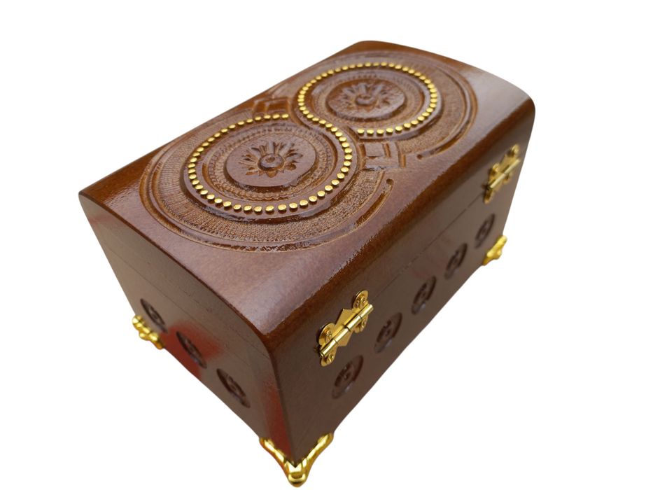 Скринька для прикрас