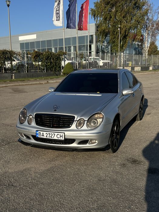 Mercedes w211 ….