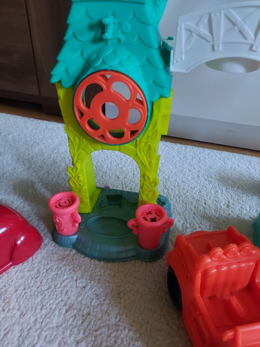 Zestaw do ciastoliny Play -Doh miasteczko