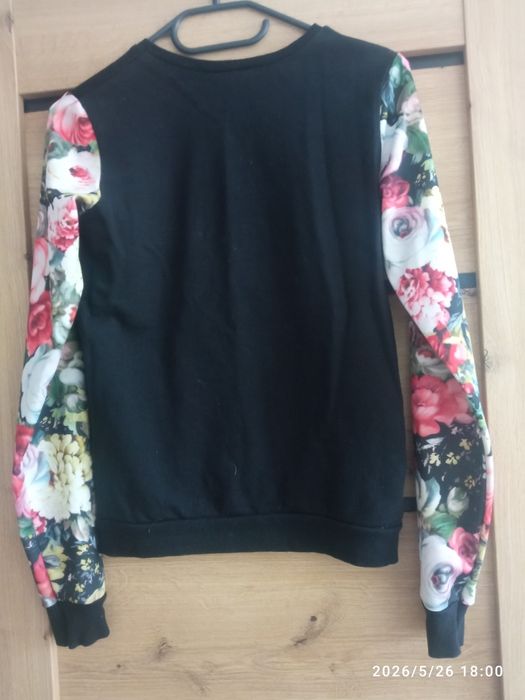 Sweter damski  czarna