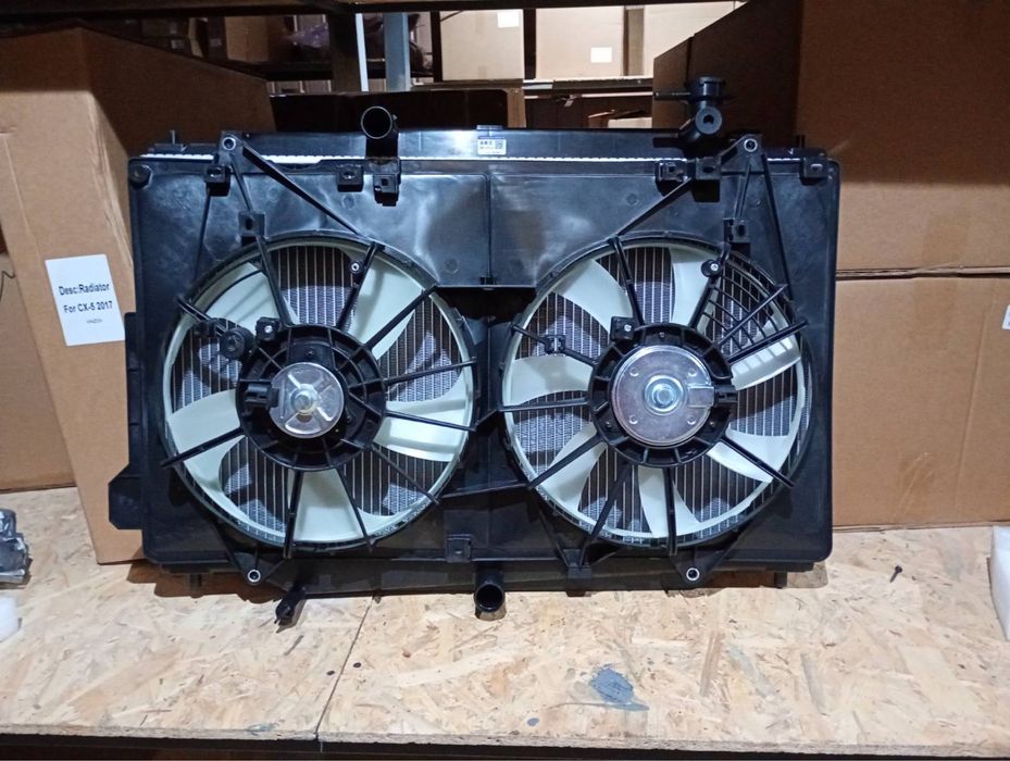 Діфузор вентиляторів mazda cx5 2018 2019 2020 крильчатка вентиляторів