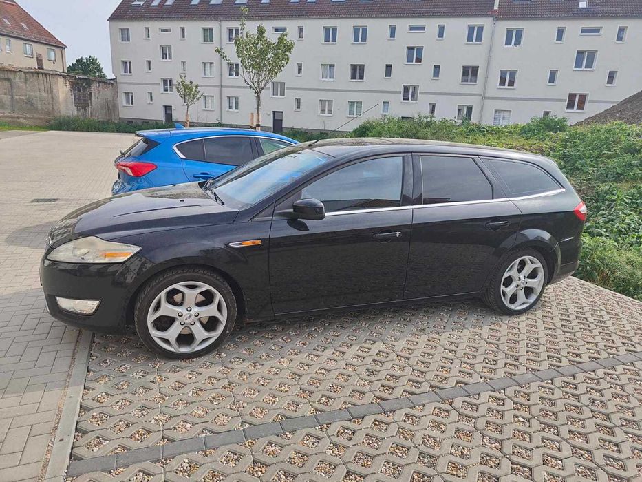 FORD MONDEO MK4 2.0 TDCI  Kombi kolor G6 na części STAN BDB