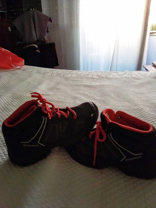 Sapatilhas puma vermelho e branco são NOVOS