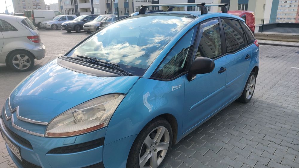 Продам автомобіль Ситроен С4Пікассо