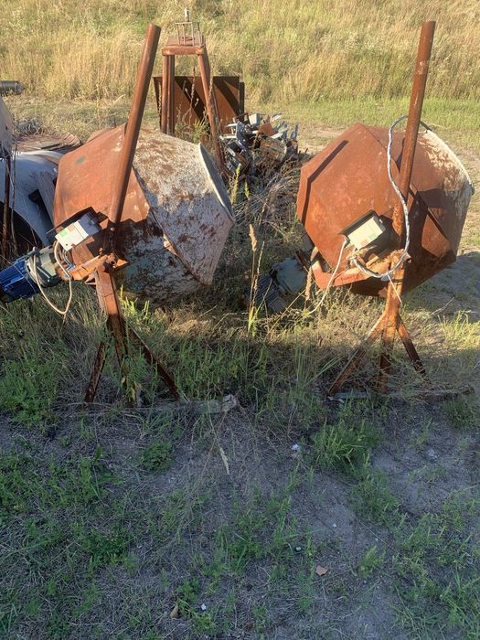 Бетономішалка велика