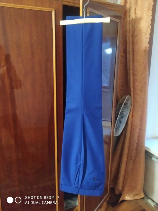 Костюм классический 46 размер двойка мужской новый