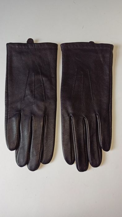 Изумительные  женские перчатки от бренда marks & spenser из мягчайшей