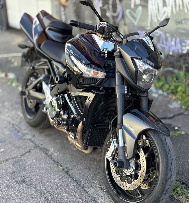 Мотоцикл Suzuki B-King 2008 року