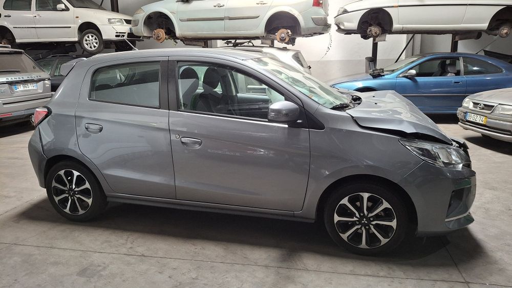 Mitsubishi space star 2020 1.2 

Mitsubishi space star 2020 1.2 com 48mil km 
Ref:3a92


Quando poderes