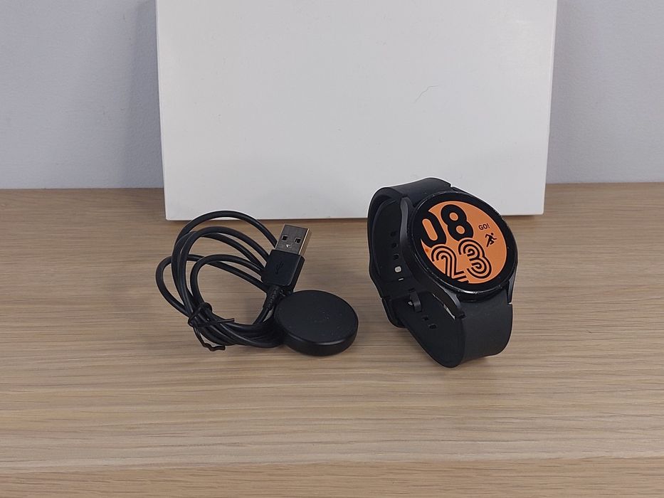 Samsung Galaxy Watch 4 44mm Czarny GPS