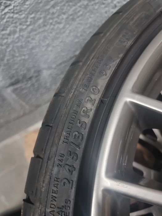 Jantes cinzentas BMW 20