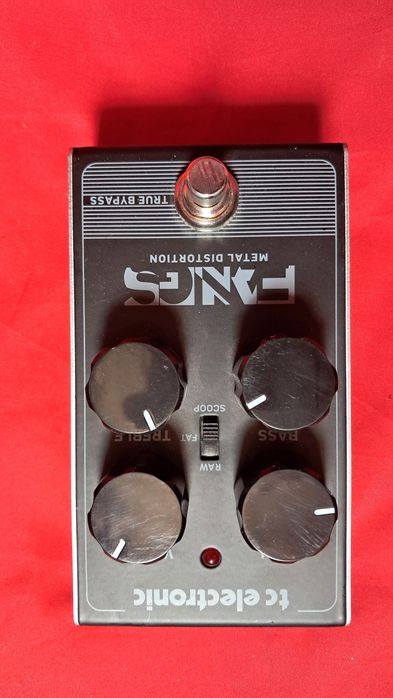 TC Electronic Fangs - Przester, distortion, efekt gitarowy