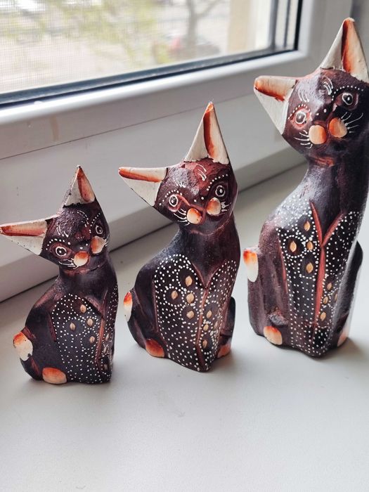 Декоративные статуэтки коты три штуки